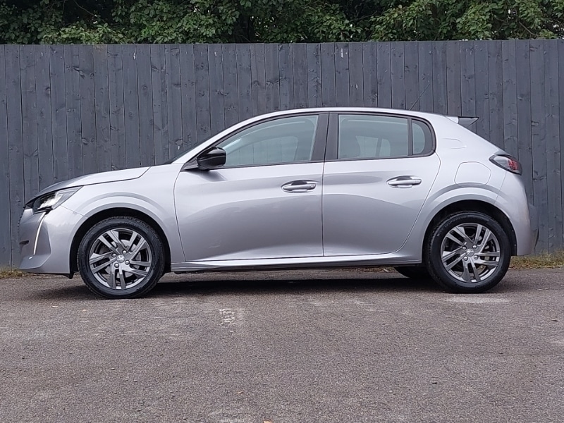 Used Peugeot 208 2022 for sale - 76108102: Photo 4