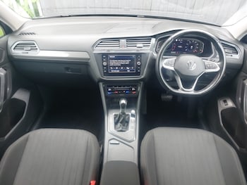 Used Volkswagen Tiguan Allspace 2023 for sale - 78973223: Photo