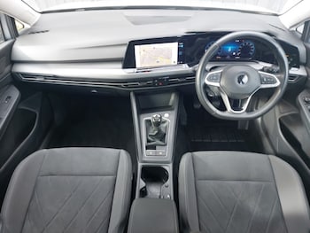 Used Volkswagen Golf 2022 for sale - 76052197: Photo
