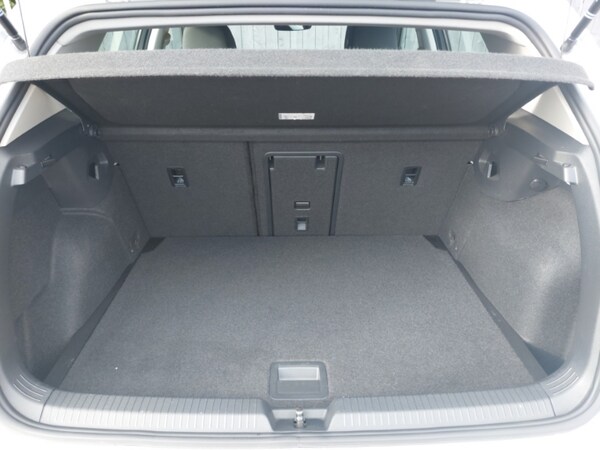 Used Volkswagen Golf 2022 for sale - 76052197: Photo 8