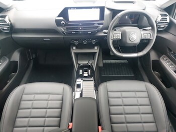 Used Citroen C4 2025 for sale - 76493443: Photo