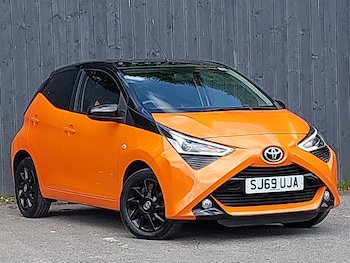 Used Toyota AYGO 2019 for sale - 79393678: Photo