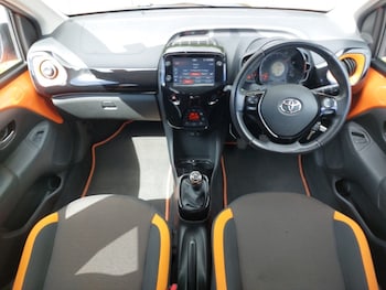 Used Toyota AYGO 2019 for sale - 79393678: Photo