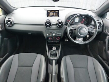 Used Audi A1 2017 for sale - 77682547: Photo