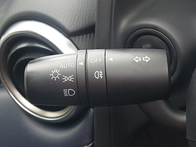 Used Mazda Mazda2 2021 for sale - 76800121: Photo 17