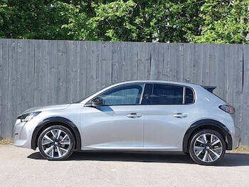 Used Peugeot 208 2021 for sale - 78441505: Photo