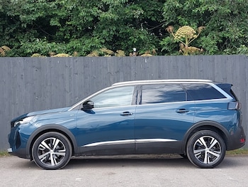 Used Peugeot 5008 2023 for sale - 79461484: Photo