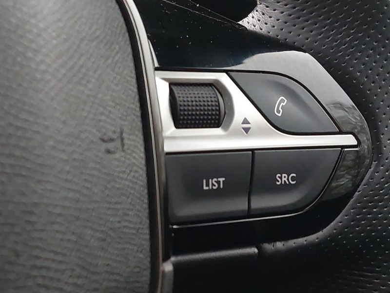 Used Peugeot 2008 2023 for sale - 77433567: Photo 13