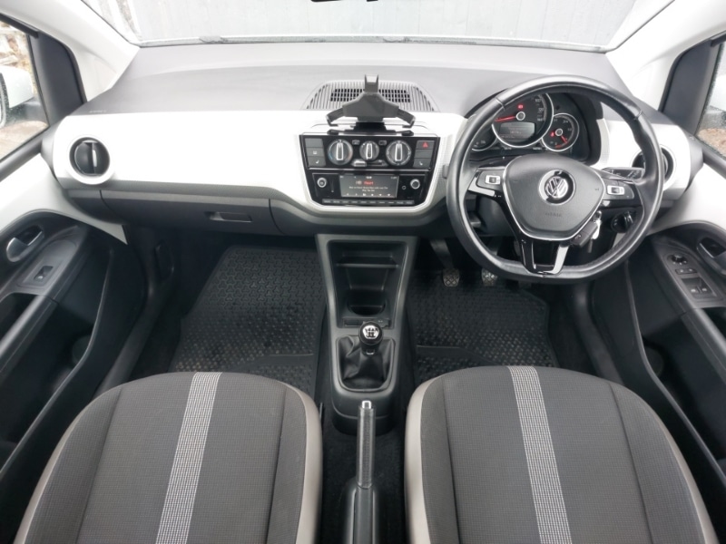 Used Volkswagen up! 2019 for sale - 77751095: Photo 2