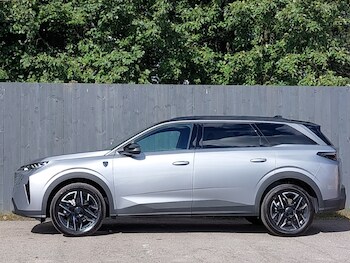 Used Peugeot 5008 2025 for sale - 77325138: Photo