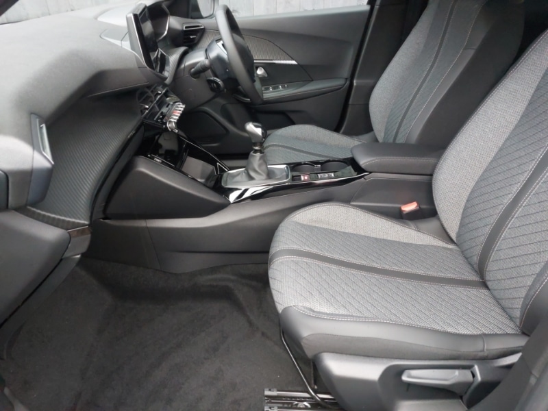 Used Peugeot 2008 2025 for sale - 76537338: Photo 5