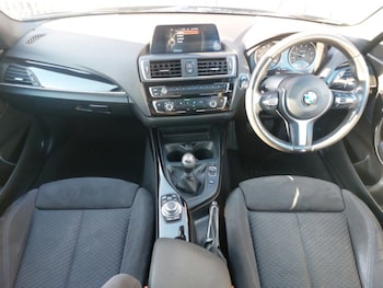 Used BMW 2 Series 2017 for sale - 77782592: Photo