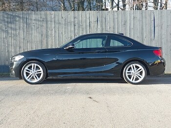 Used BMW 2 Series 2017 for sale - 77782592: Photo