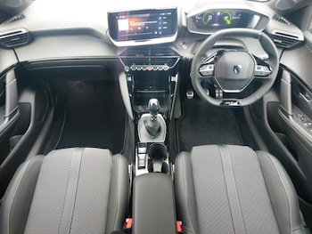 Used Peugeot 208 2025 for sale - 76450964: Photo