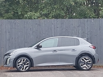 Used Peugeot 208 2025 for sale - 76450964: Photo