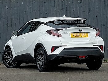 Used Toyota C-HR 2018 for sale - 78183569: Photo