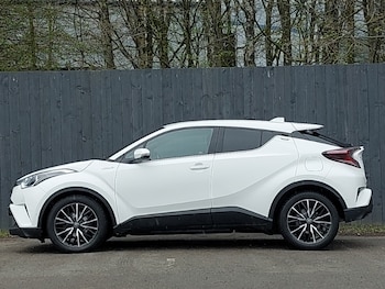 Used Toyota C-HR 2018 for sale - 78591305: Photo
