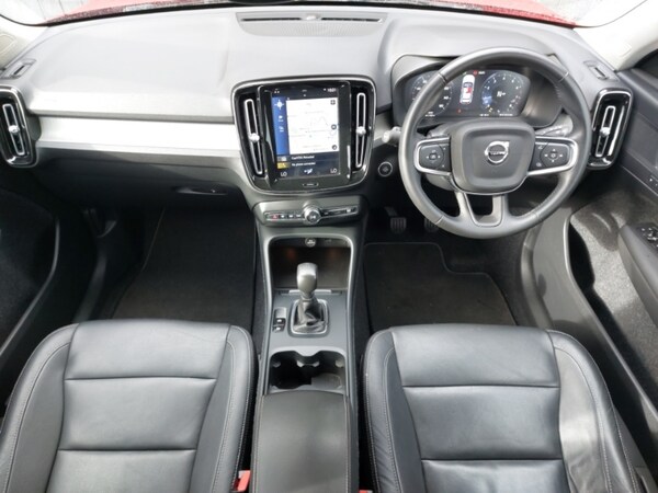 Used Volvo XC40 2020 for sale - 74892282: Photo 2