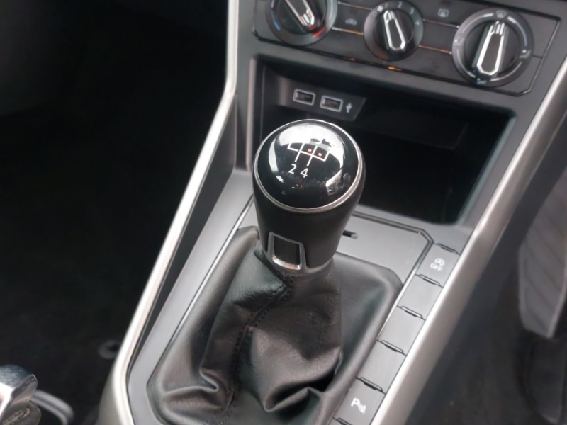 Used Volkswagen Polo 2018 for sale - 76827185: Photo 10