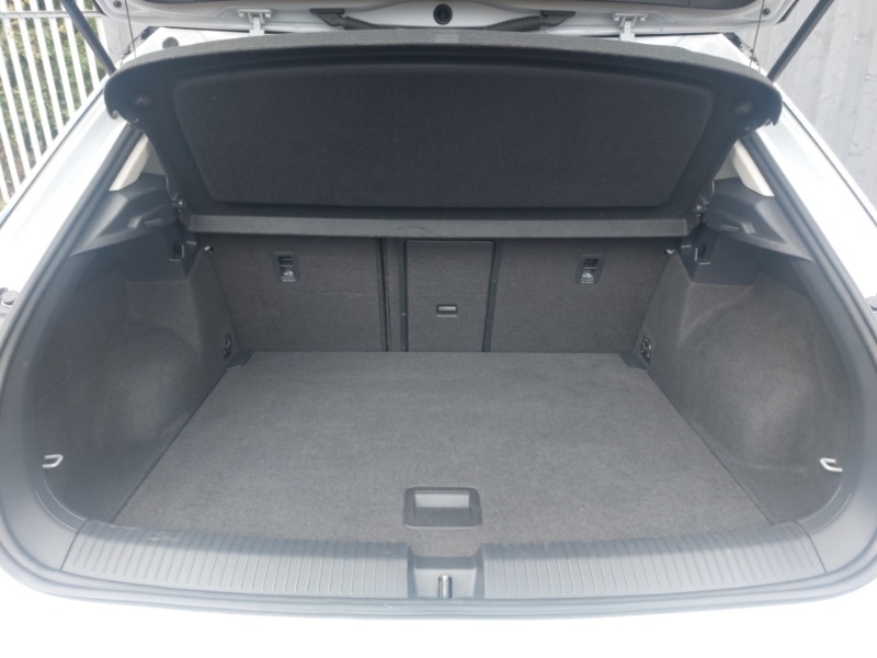 Used Volkswagen T-Roc 2018 for sale - 77252304: Photo 8