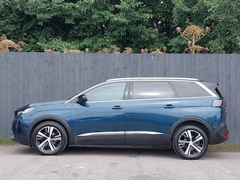 Used Peugeot 5008 2023 for sale - 79603449: Photo