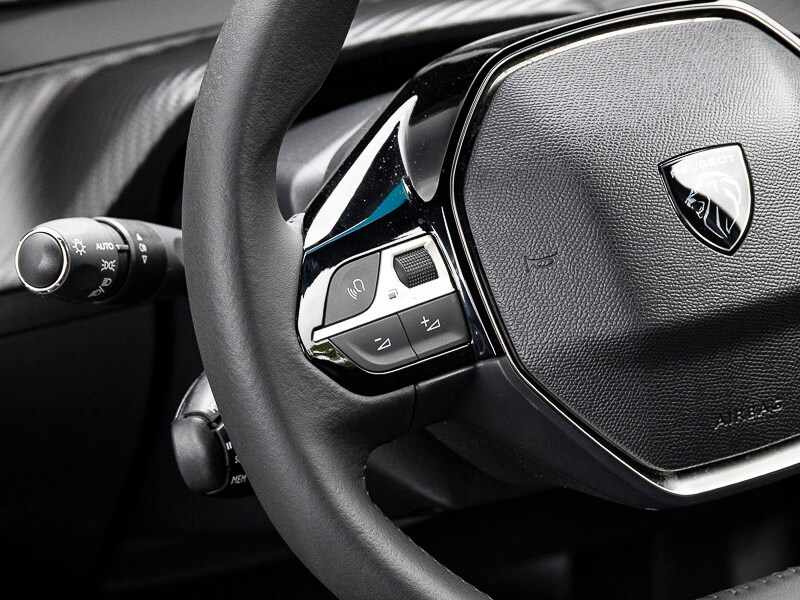 Used Peugeot 2008 2025 for sale - 76556543: Photo 11