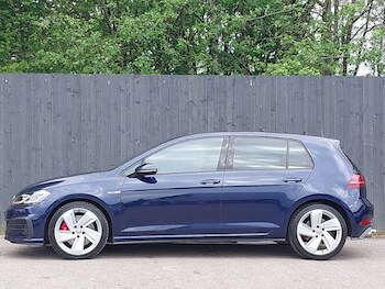Used Volkswagen Golf 2019 for sale - 78490620: Photo