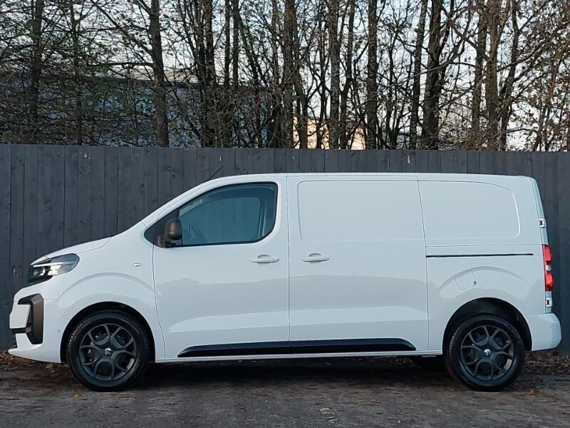 Used Vauxhall Vivaro 2024 for sale - 76721783: Photo 4