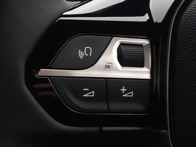 Used Peugeot 2008 2025 for sale - 76771456: Photo 13