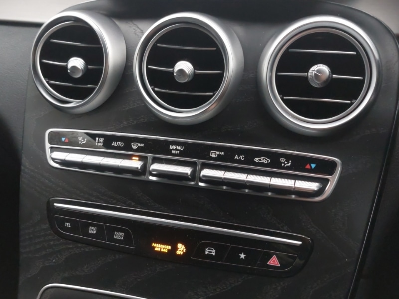 Used Mercedes-Benz GLC 2022 for sale - 77115123: Photo 19