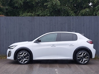Used Peugeot 208 2025 for sale - 76165717: Photo 4