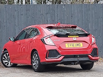 Used Honda Civic 2018 for sale - 76656534: Photo