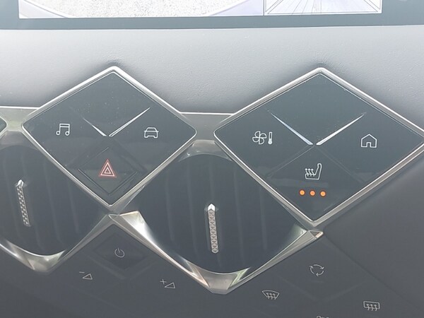 Used DS Automobiles DS 3 2025 for sale - 75591723: Photo 16