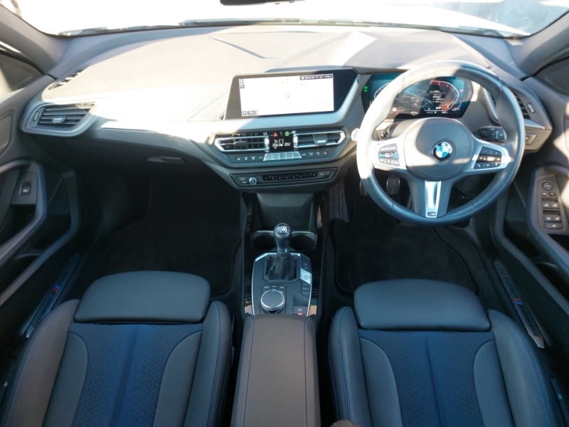 Used BMW 1 Series 2023 for sale - 77252321: Photo 2