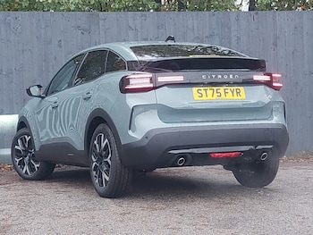 Used Citroen C4 2025 for sale - 76493440: Photo