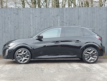 Used Peugeot 208 2025 for sale - 78059908: Photo