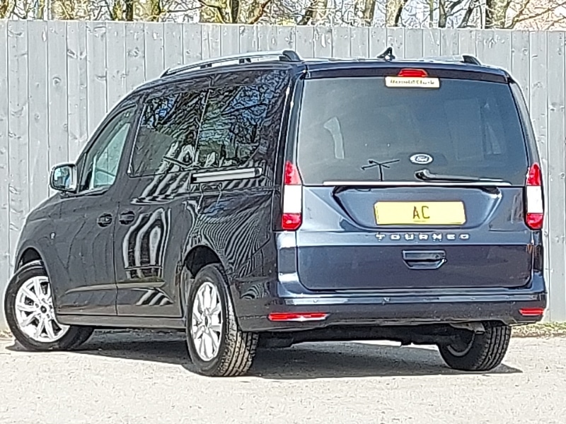 Used Ford Tourneo Connect 2023 for sale - 77988075: Photo 3