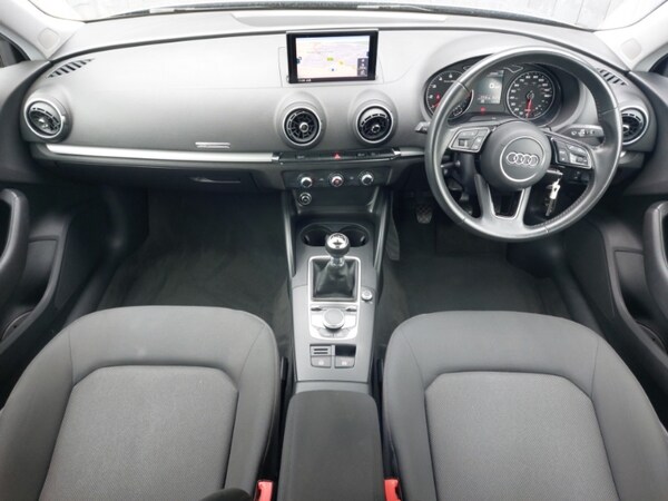 Used Audi A3 2018 for sale - 76116317: Photo 2