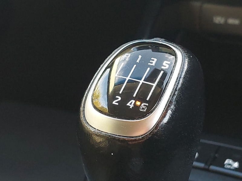 Used Kia Stonic 2019 for sale - 76404051: Photo 14