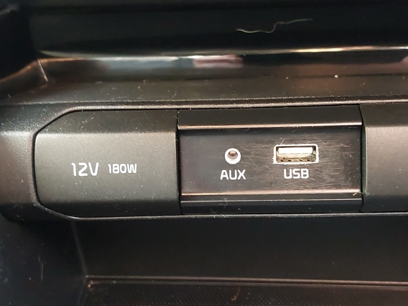 Used Kia Stonic 2019 for sale - 76404051: Photo 19