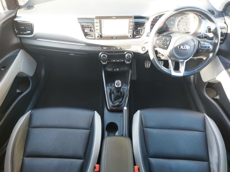 Used Kia Stonic 2019 for sale - 76404051: Photo 2