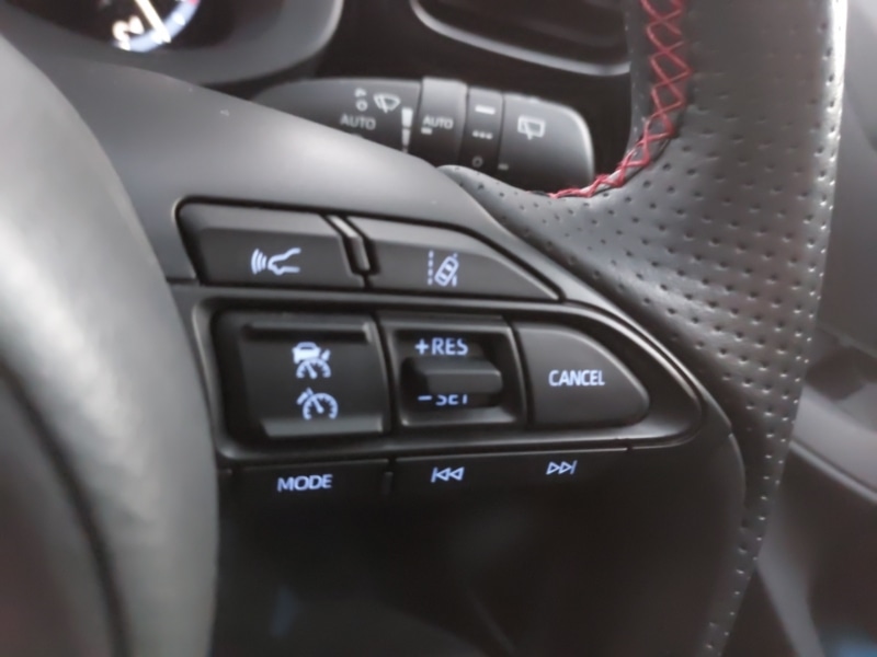 Used Toyota Yaris Cross 2023 for sale - 76644125: Photo 12