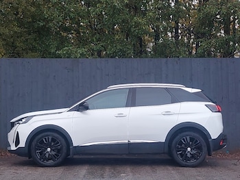 Used Peugeot 3008 2021 for sale - 76484107: Photo