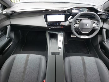 Used Peugeot 408 2025 for sale - 76258428: Photo