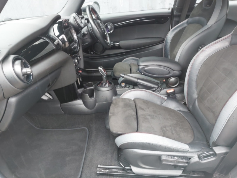 Used MINI Hatch 2019 for sale - 77548849: Photo 5