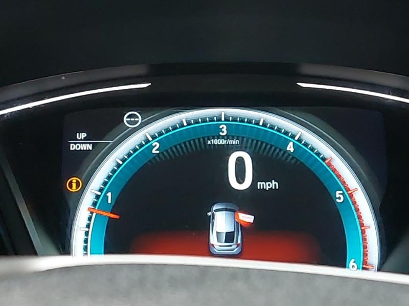 Used Honda Civic 2018 for sale - 76732047: Photo 11