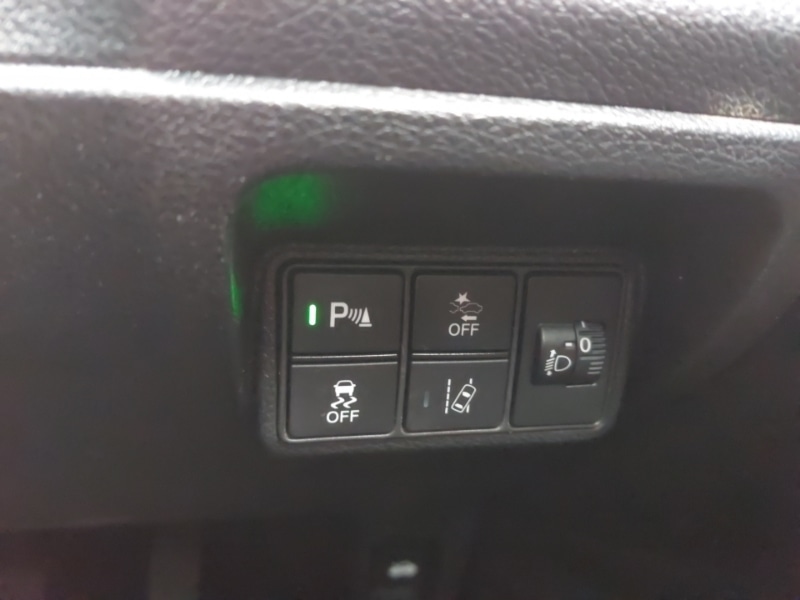 Used Honda Civic 2018 for sale - 76732047: Photo 14