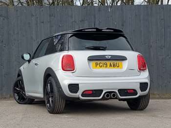 Used MINI Hatch 2019 for sale - 74836269: Photo