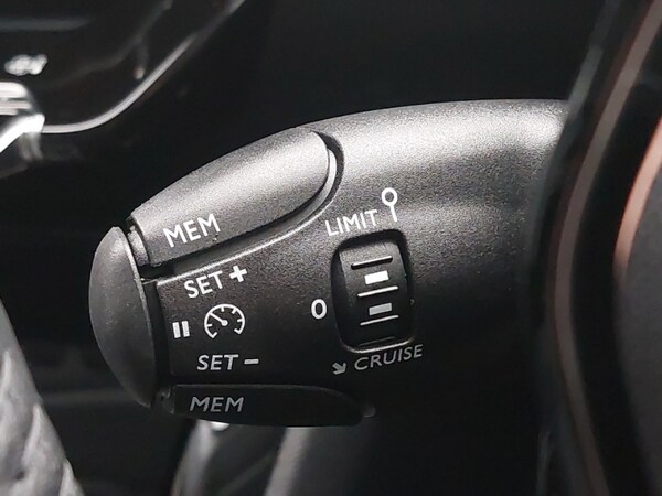 Used Peugeot 208 2025 for sale - 74172159: Photo 16