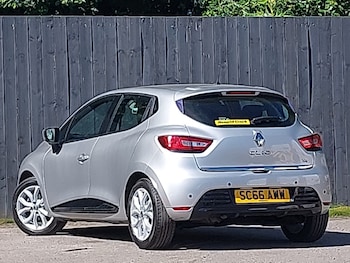 Used Renault Clio 2016 for sale - 78953172: Photo